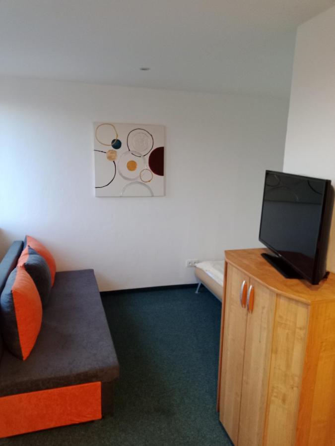 Apartman Obecni Hostinec Provodov (Hradec Kralove) 외부 사진